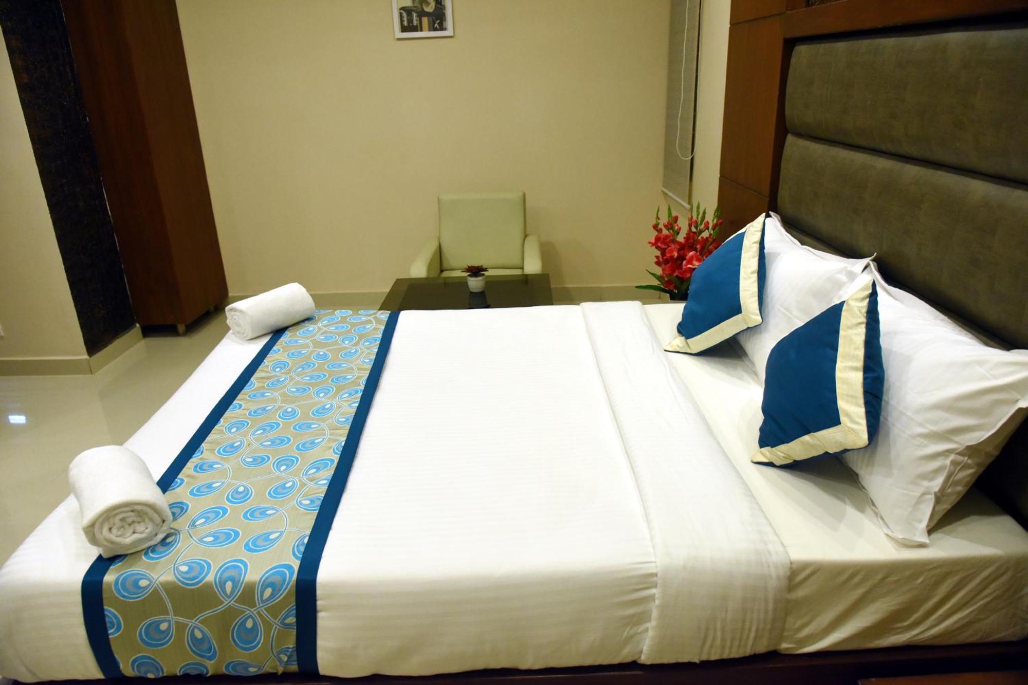 The Hydel Park - Business Class Hotel - Near Central Railway Station Chennai Exterior photo