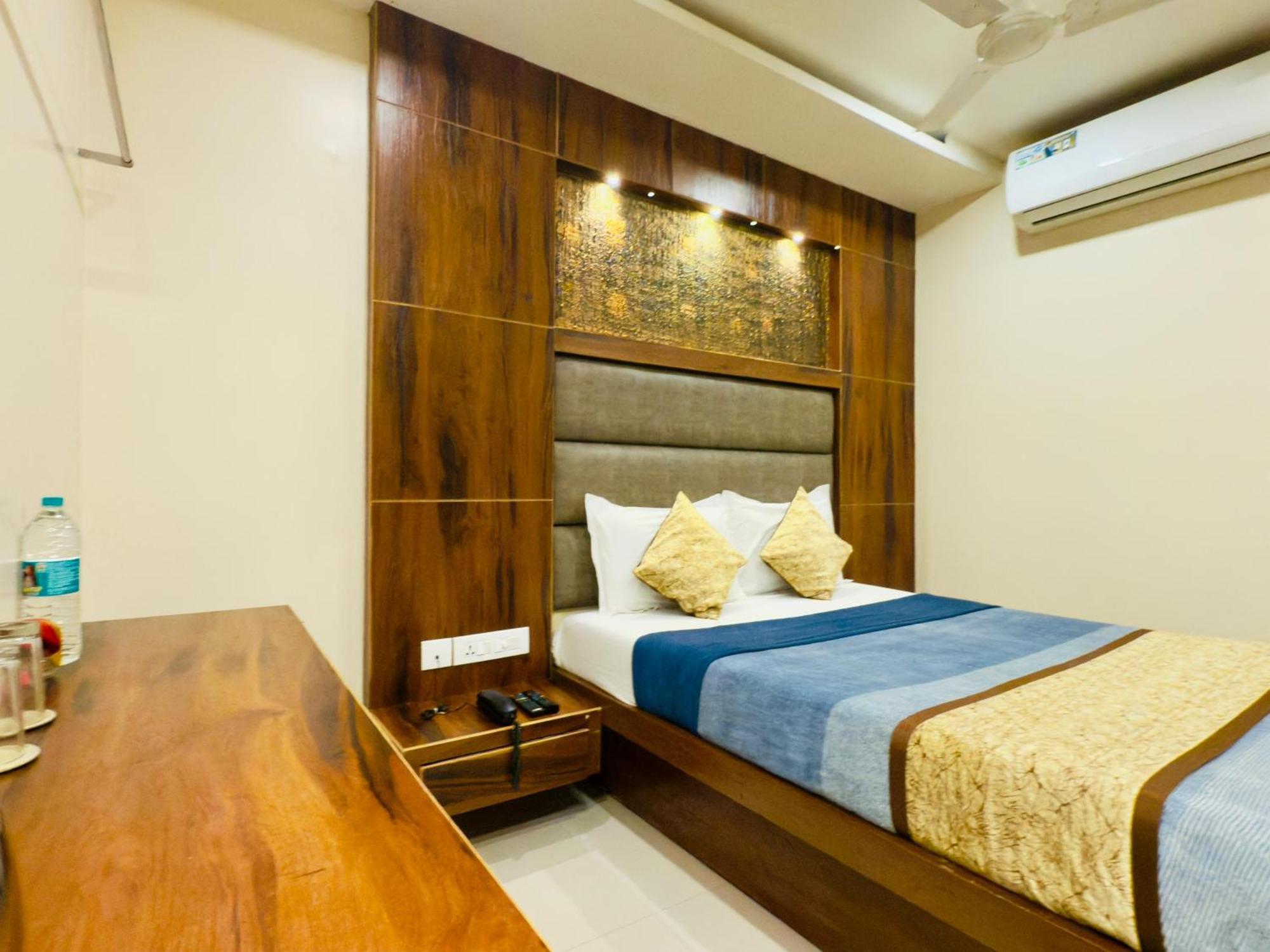 The Hydel Park - Business Class Hotel - Near Central Railway Station Chennai Exterior photo
