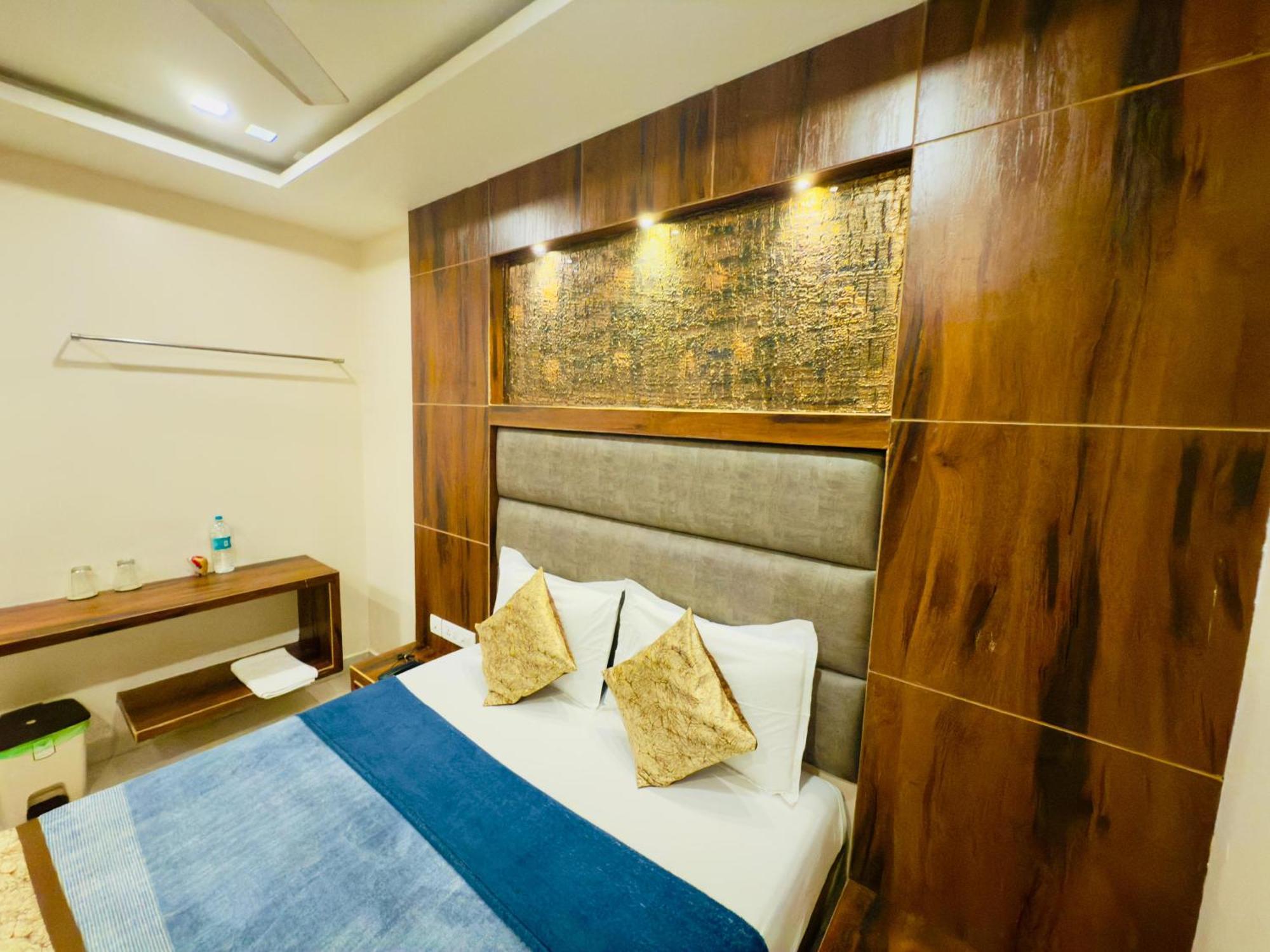 The Hydel Park - Business Class Hotel - Near Central Railway Station Chennai Exterior photo