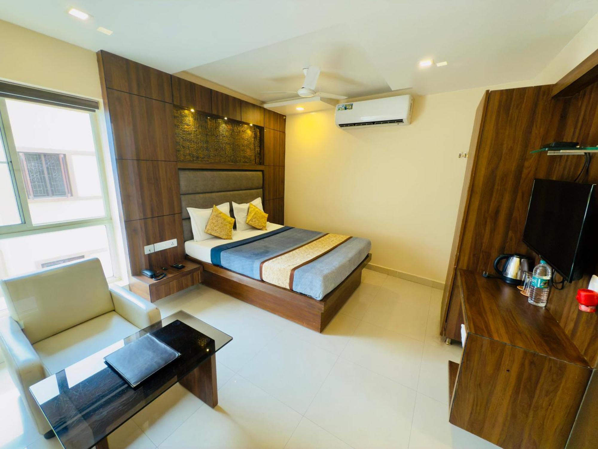 The Hydel Park - Business Class Hotel - Near Central Railway Station Chennai Exterior photo