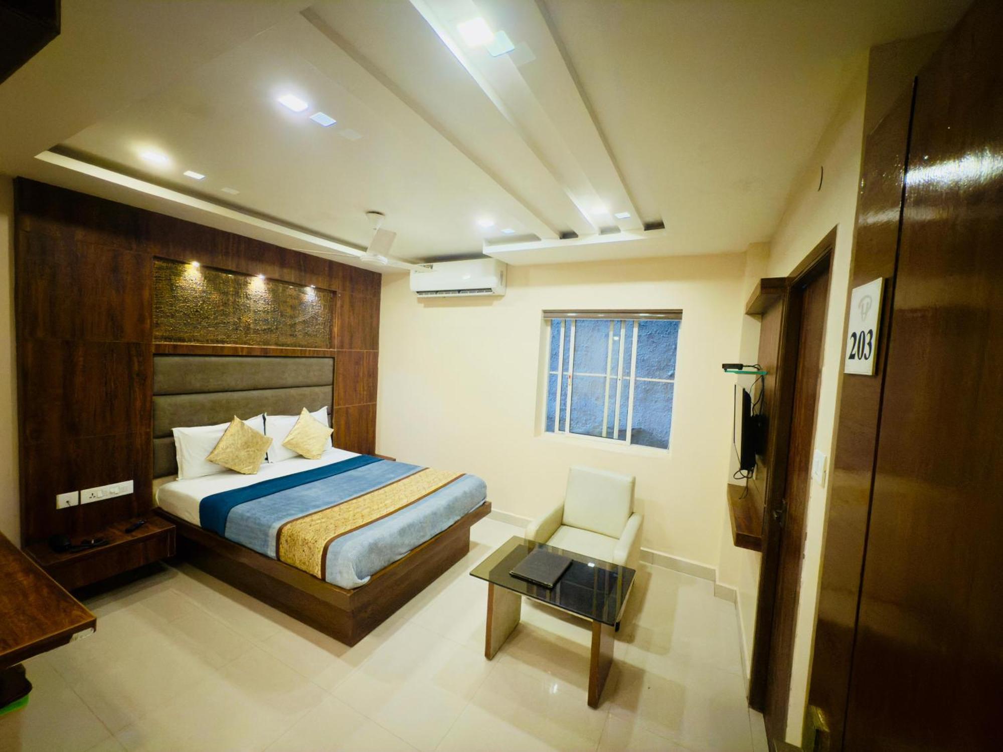 The Hydel Park - Business Class Hotel - Near Central Railway Station Chennai Exterior photo